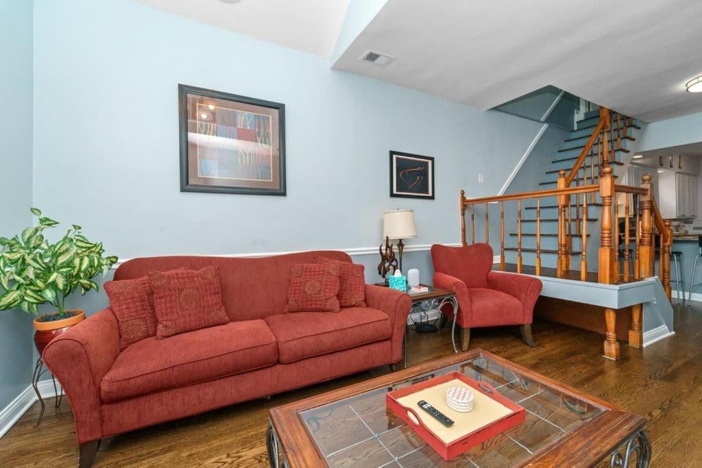 Cozy, Top-Floor 3Br Loft With Balcony In West Town Chicago Esterno foto